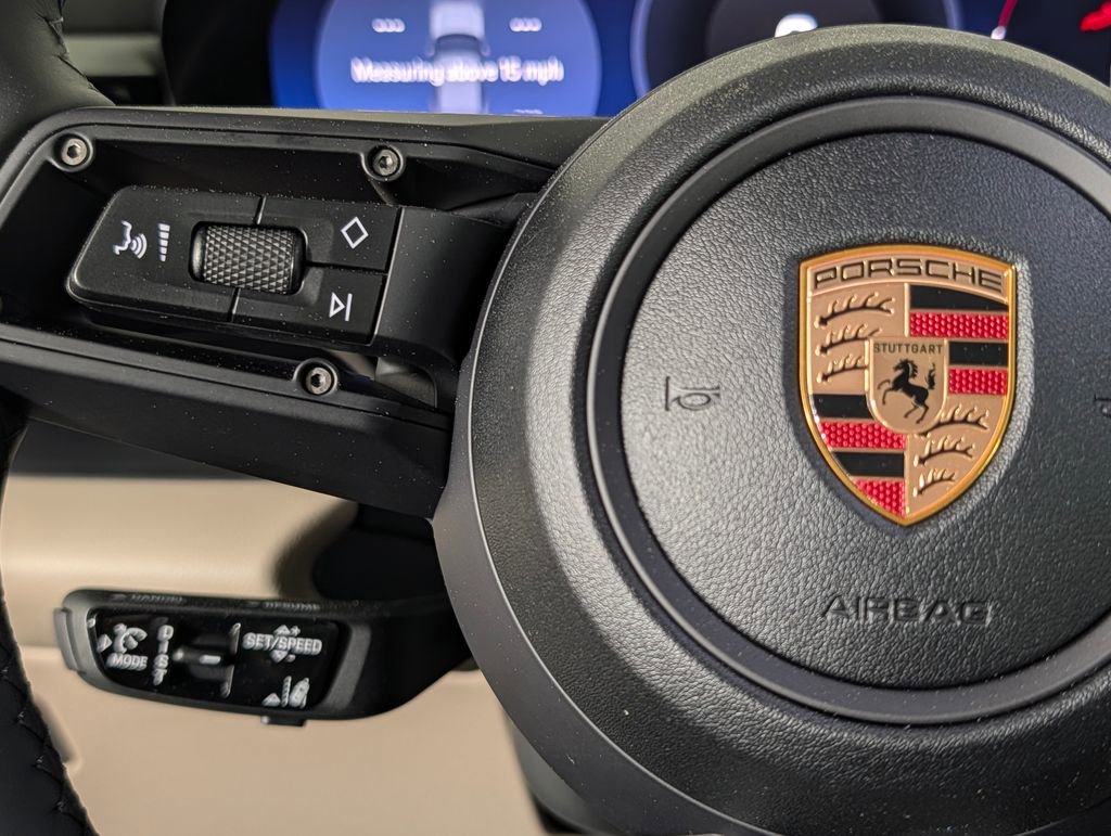 New 2026 Porsche Macan 4 Electric image 37