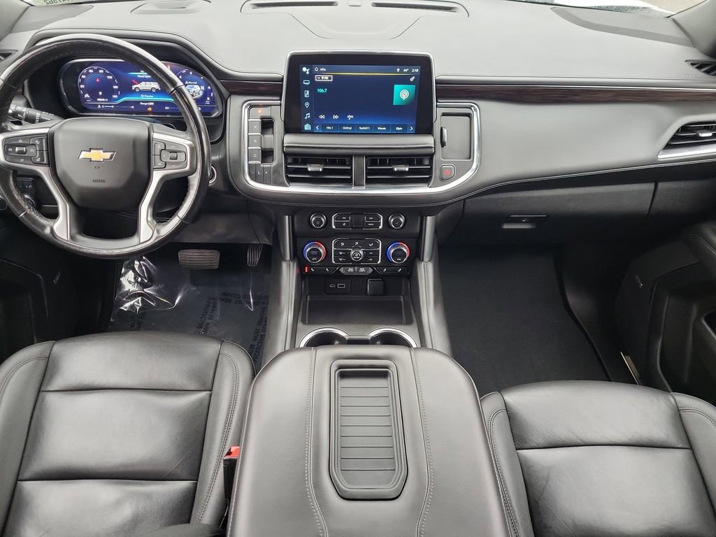 Used 2023 Chevrolet Suburban LT w/ Luxury Package AWD/4WD image 14