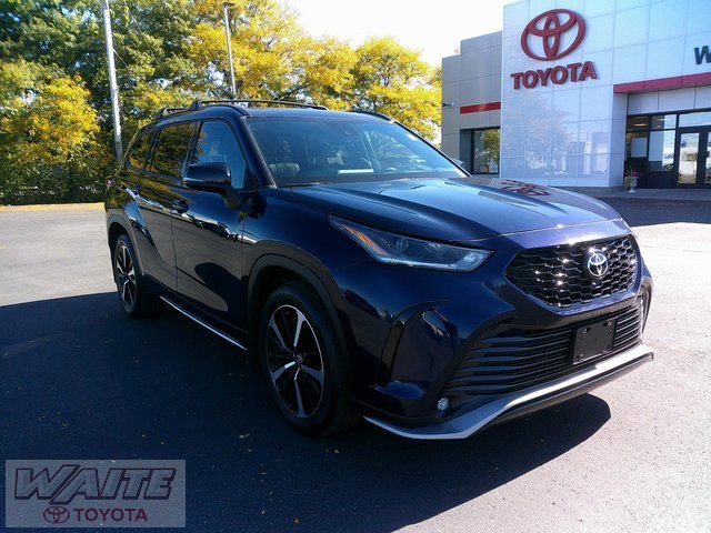 Certified 2022 Toyota Highlander XSE
