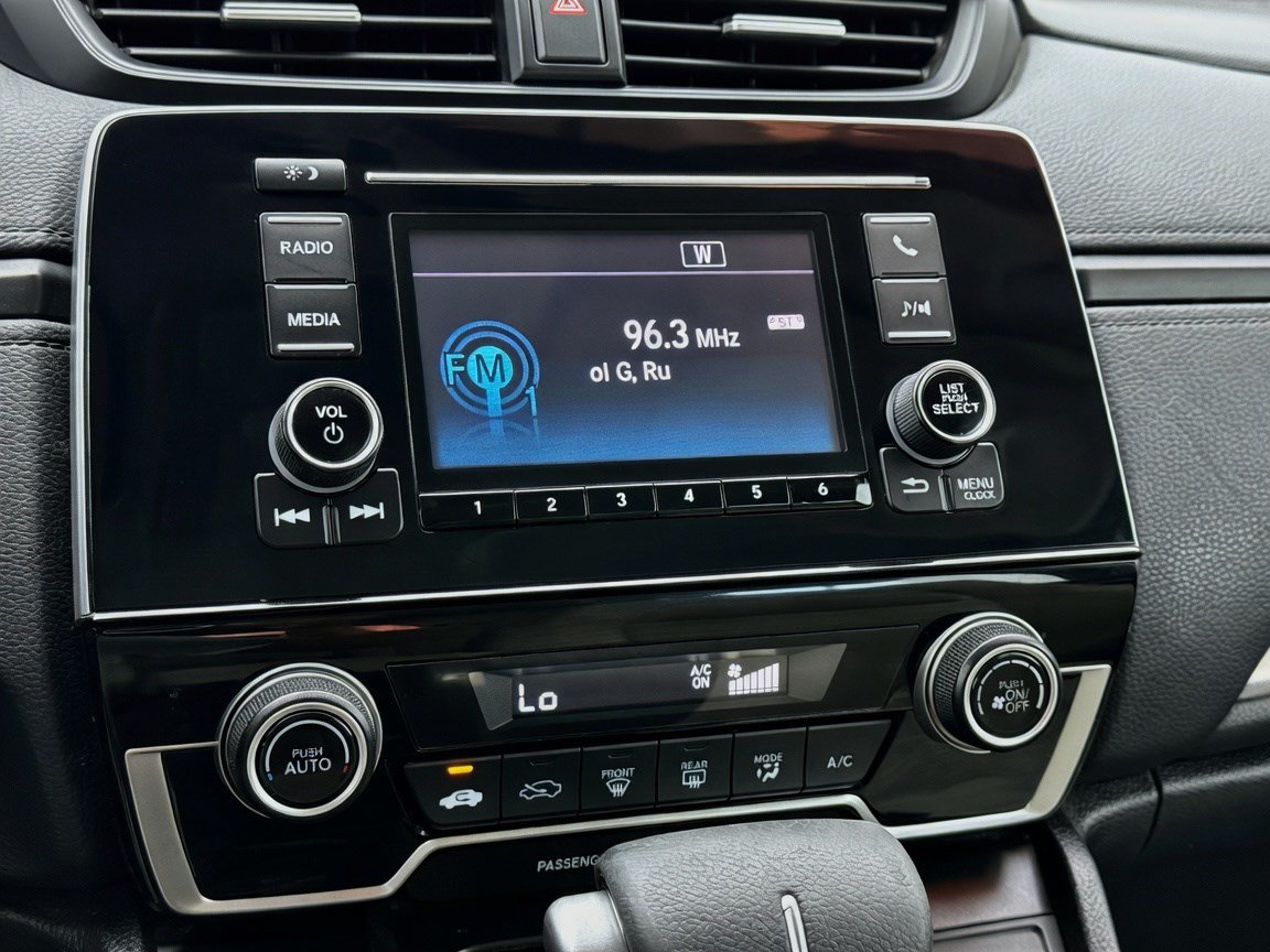 Used 2019 Honda CR-V LX image 11