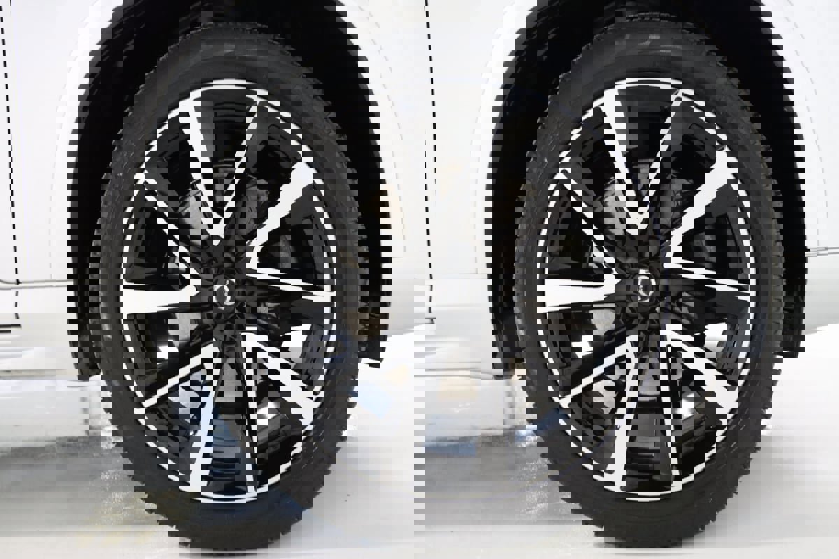 Used 2022 Volvo XC90 T6 Momentum w/ Advanced Package image 72