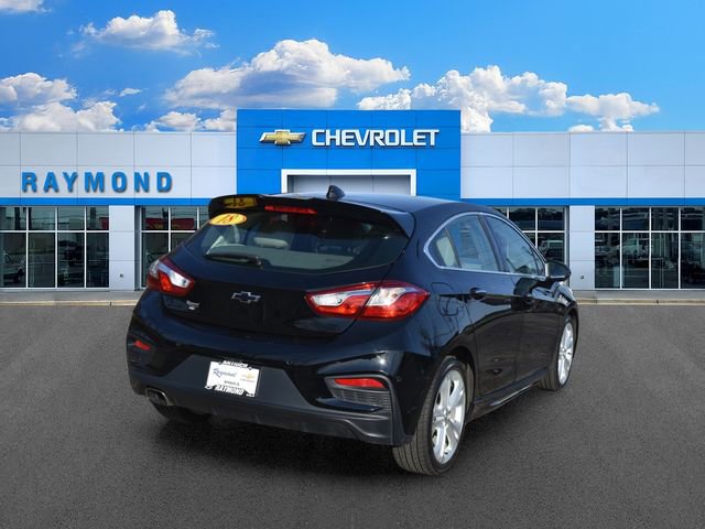 Used 2018 Chevrolet Cruze Premier FWD image 4
