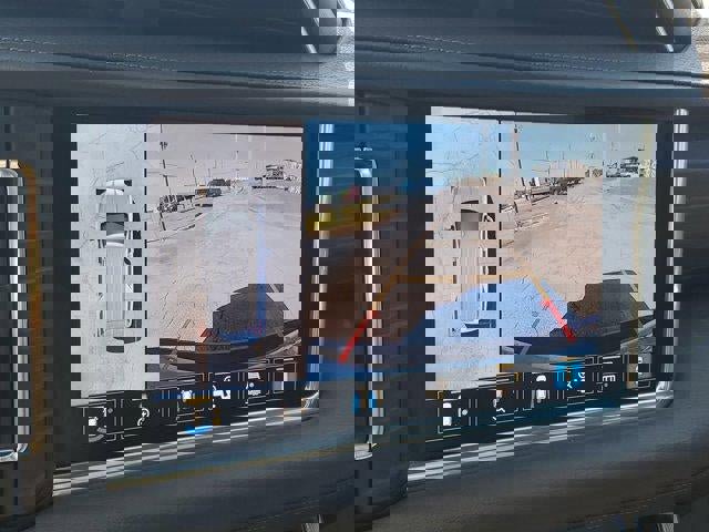 Used 2021 GMC Yukon Denali w/ Denali Premium Package AWD/4WD image 27