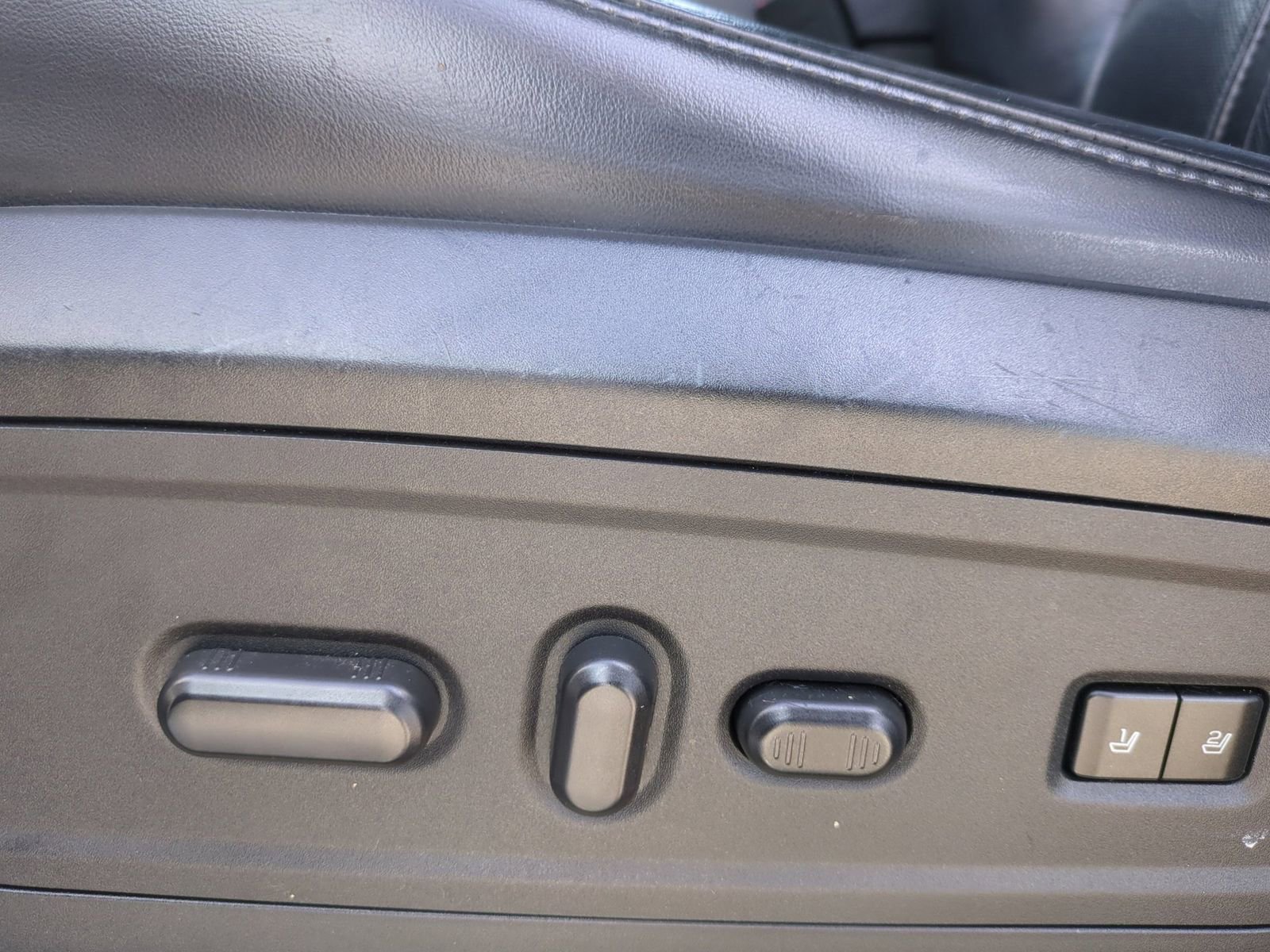 Used 2016 Lincoln Navigator Select image 20