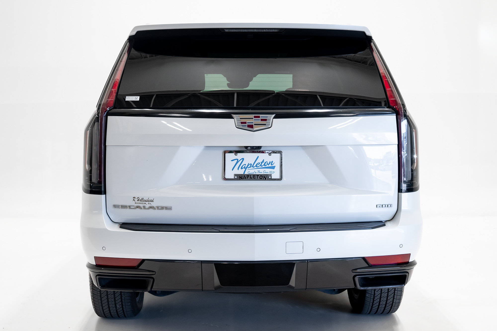 Used 2021 Cadillac Escalade Premium Luxury AWD/4WD image 33