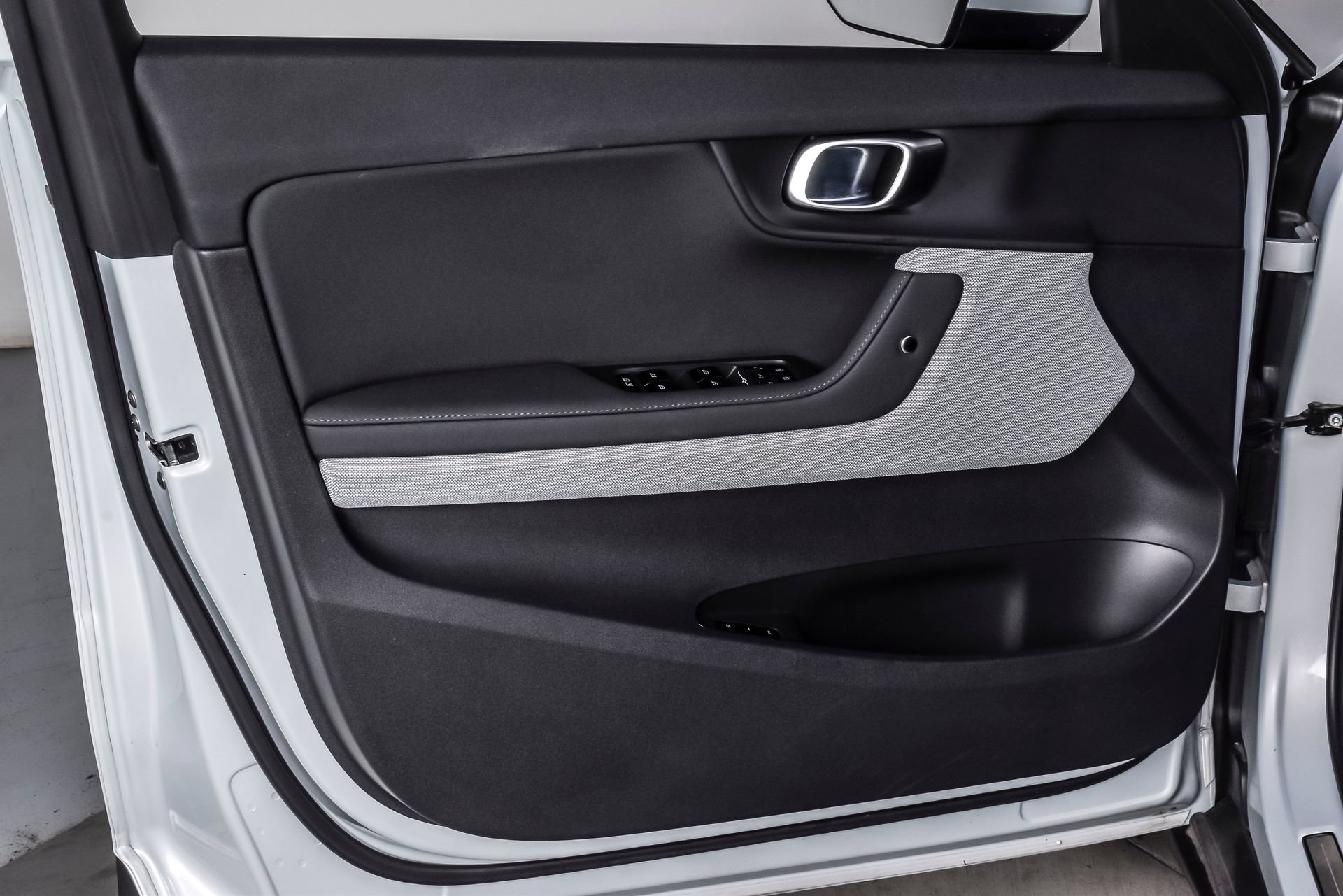 Used 2023 Polestar Polestar 2 AWD/4WD image 13