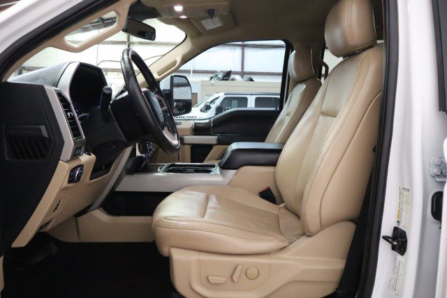 Used 2020 Ford F250 Lariat w/ Lariat Value Package AWD/4WD image 6
