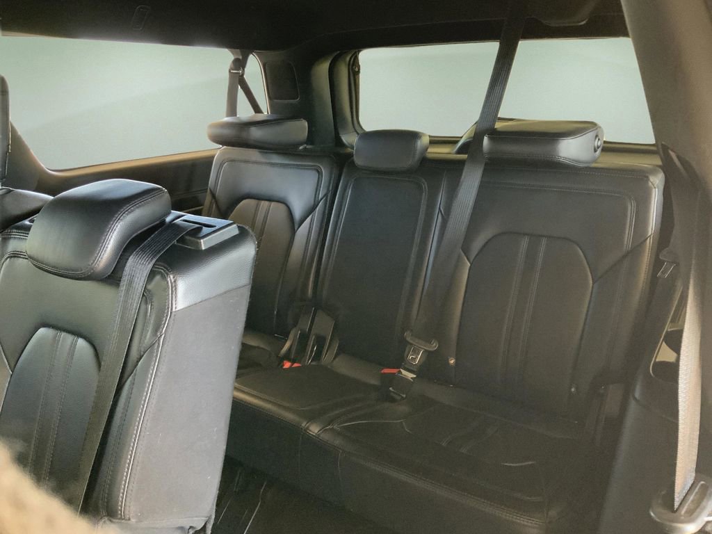 Used 2020 Ford Expedition Max Limited AWD/4WD image 23