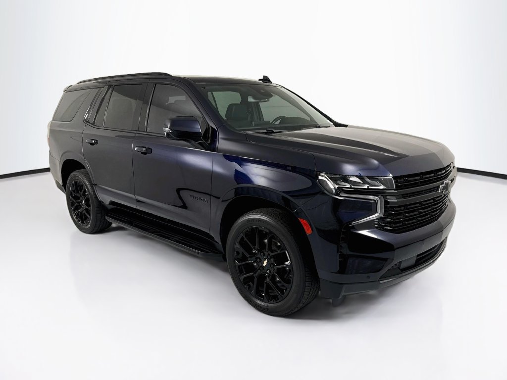 Used 2023 Chevrolet Tahoe RST w/ Luxury Package RWD image 3