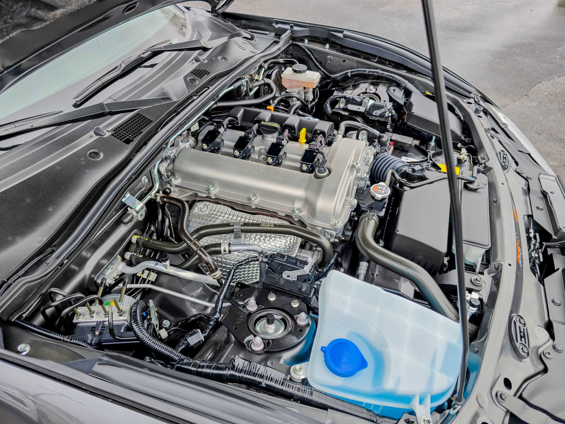 Used 2024 MAZDA MX-5 Miata RF Grand Touring image 53