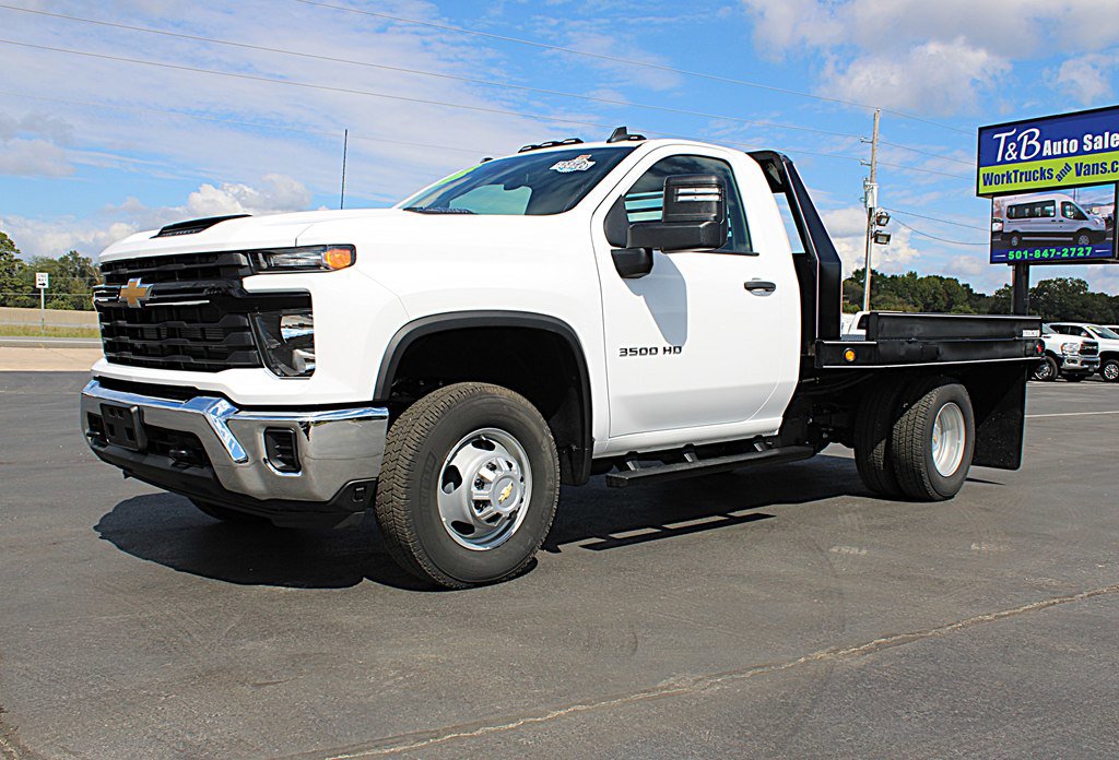 Used 2024 Chevrolet Silverado 3500 W/T w/ Snow Plow Prep Package image 3