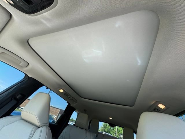 Used 2023 INFINITI QX60 Luxe w/ Vision Package AWD/4WD image 23