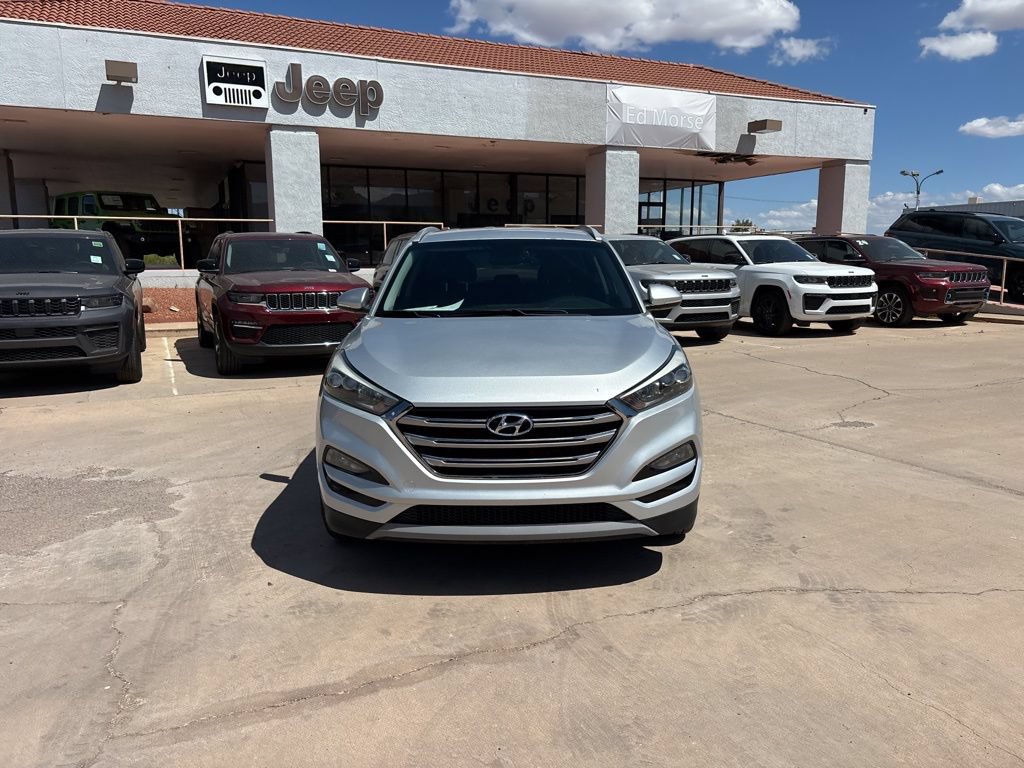 Used 2018 Hyundai Tucson Limited FWD image 2