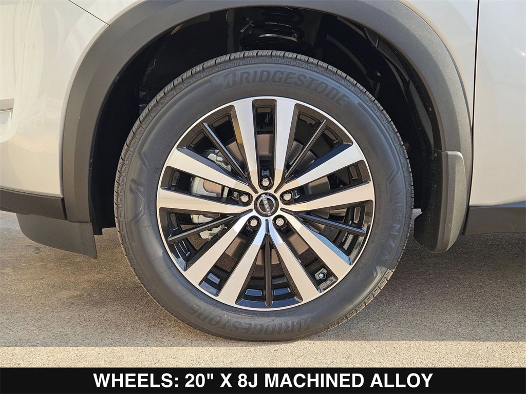 New 2025 Nissan Pathfinder Platinum image 31