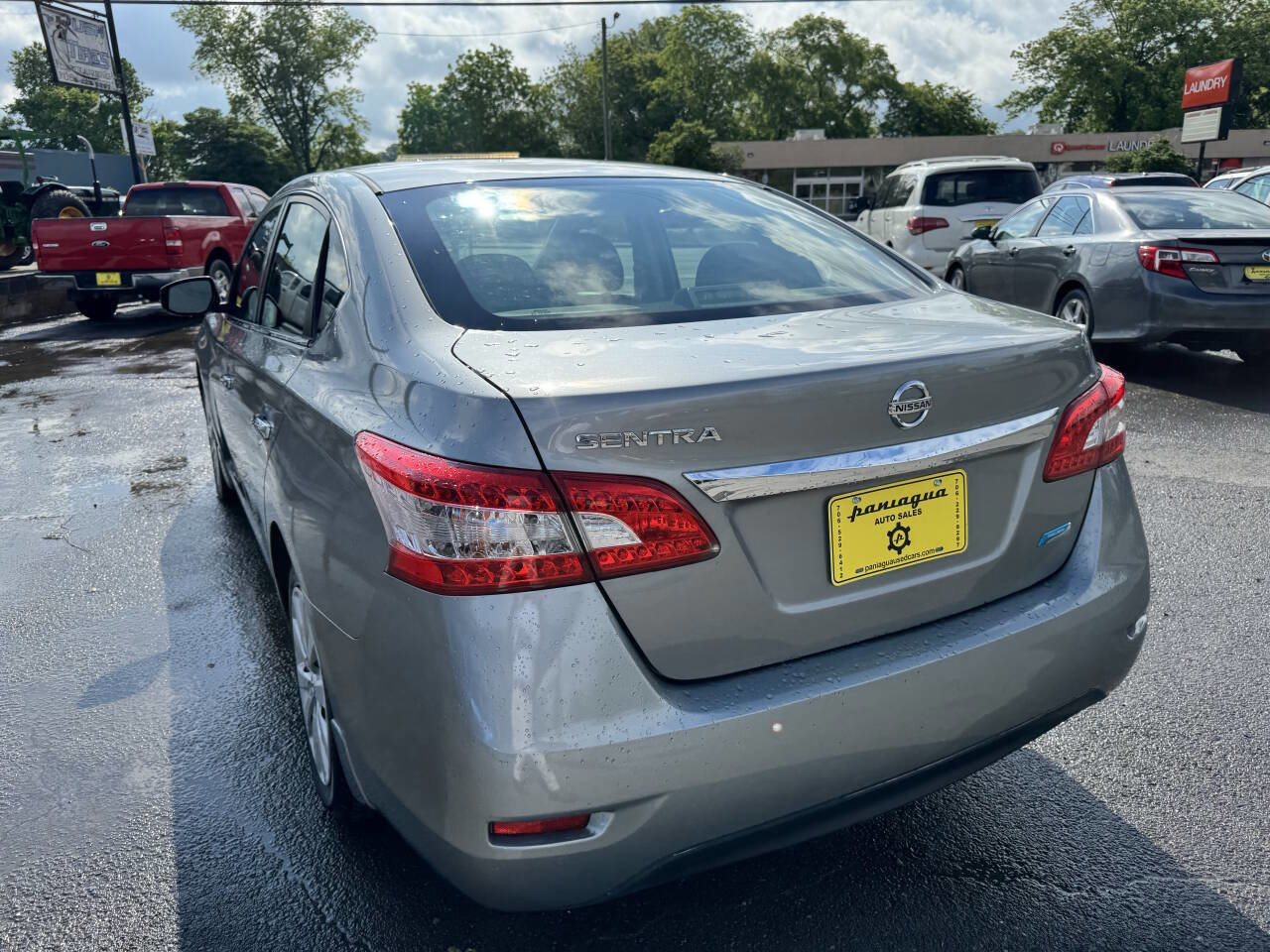 Used 2014 Nissan Sentra S image 15