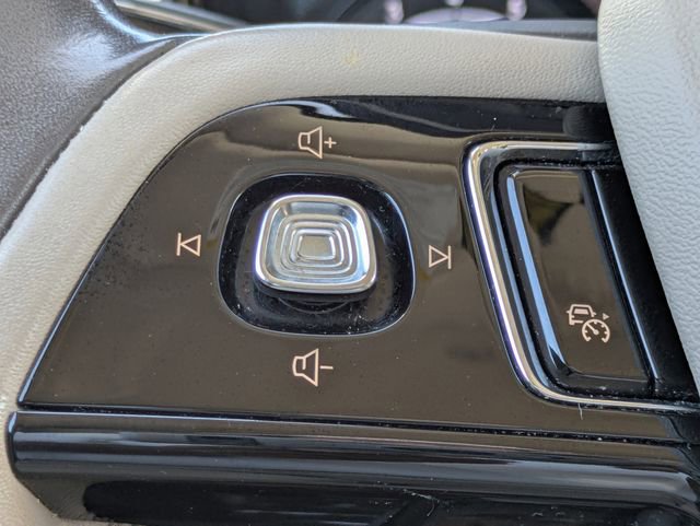 Used 2020 Lincoln Corsair FWD image 25