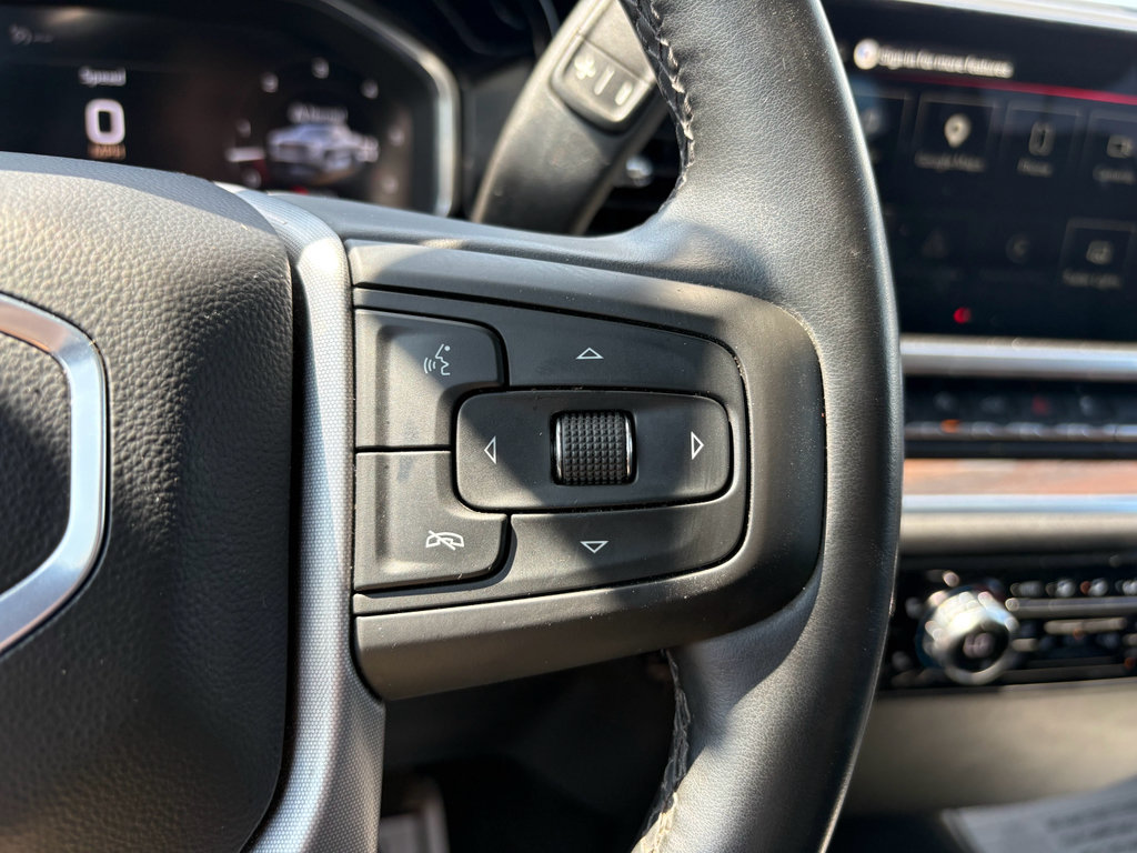Used 2025 GMC Sierra 1500 SLT AWD/4WD image 15