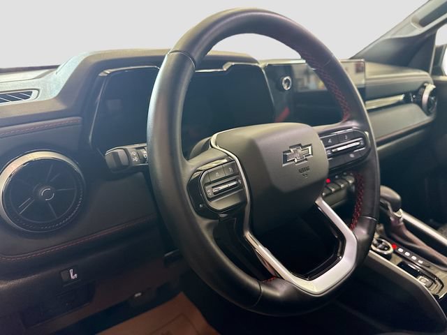 Used 2024 Chevrolet Colorado Z71 w/ Z71 Convenience Package 2 AWD/4WD image 10