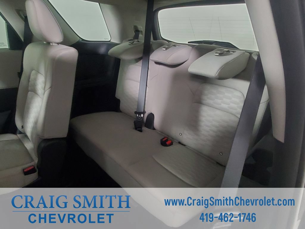 Used 2025 Nissan Pathfinder SV FWD image 14