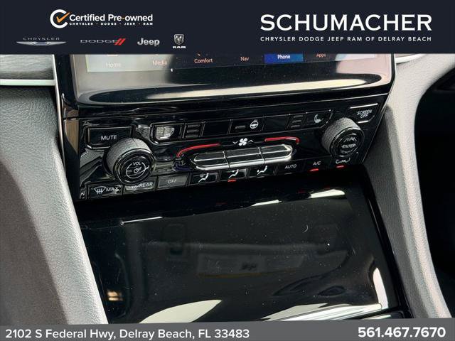 Certified 2023 Jeep Grand Cherokee Limited AWD/4WD image 24