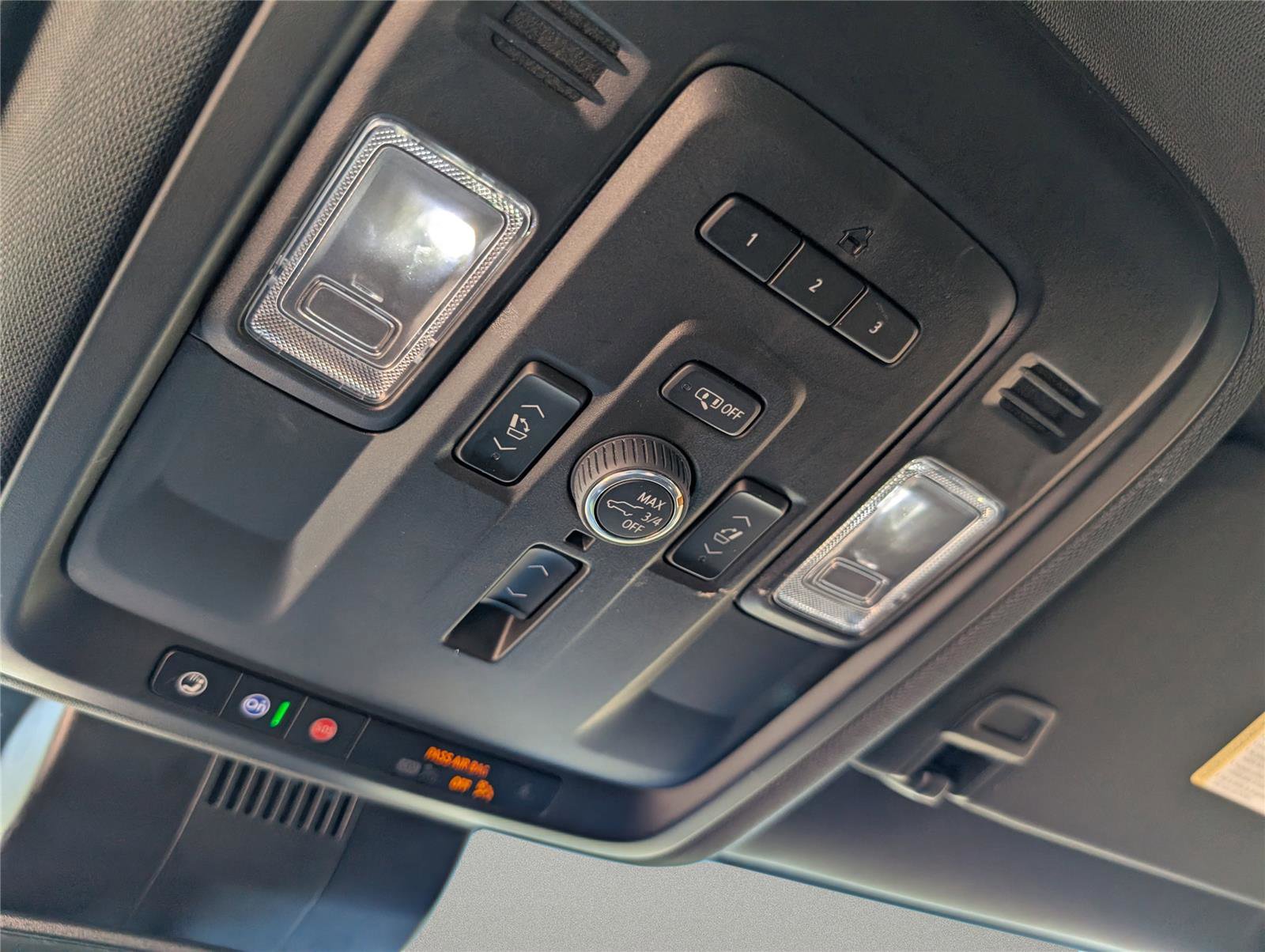 Used 2024 Chevrolet Tahoe Premier image 41