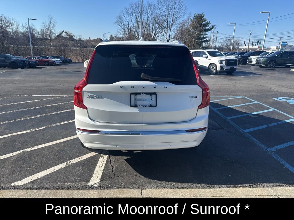 Used 2025 Volvo XC90 B5 Plus w/ Protection Package Premier image 5