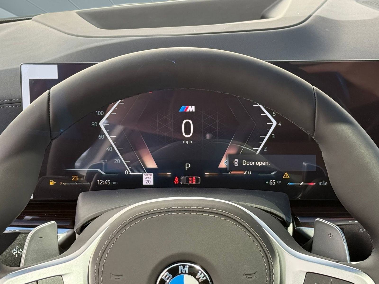 New 2026 BMW X6 xDrive40i w/ Climate Comfort Package image 18