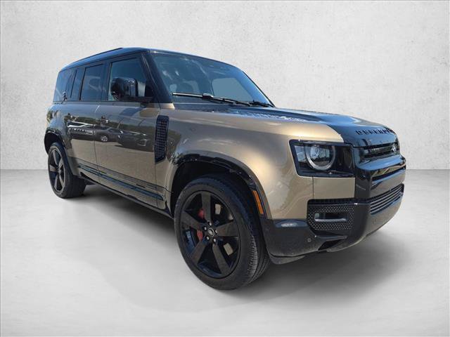 Used 2024 Land Rover Defender 110 X AWD/4WD video 3