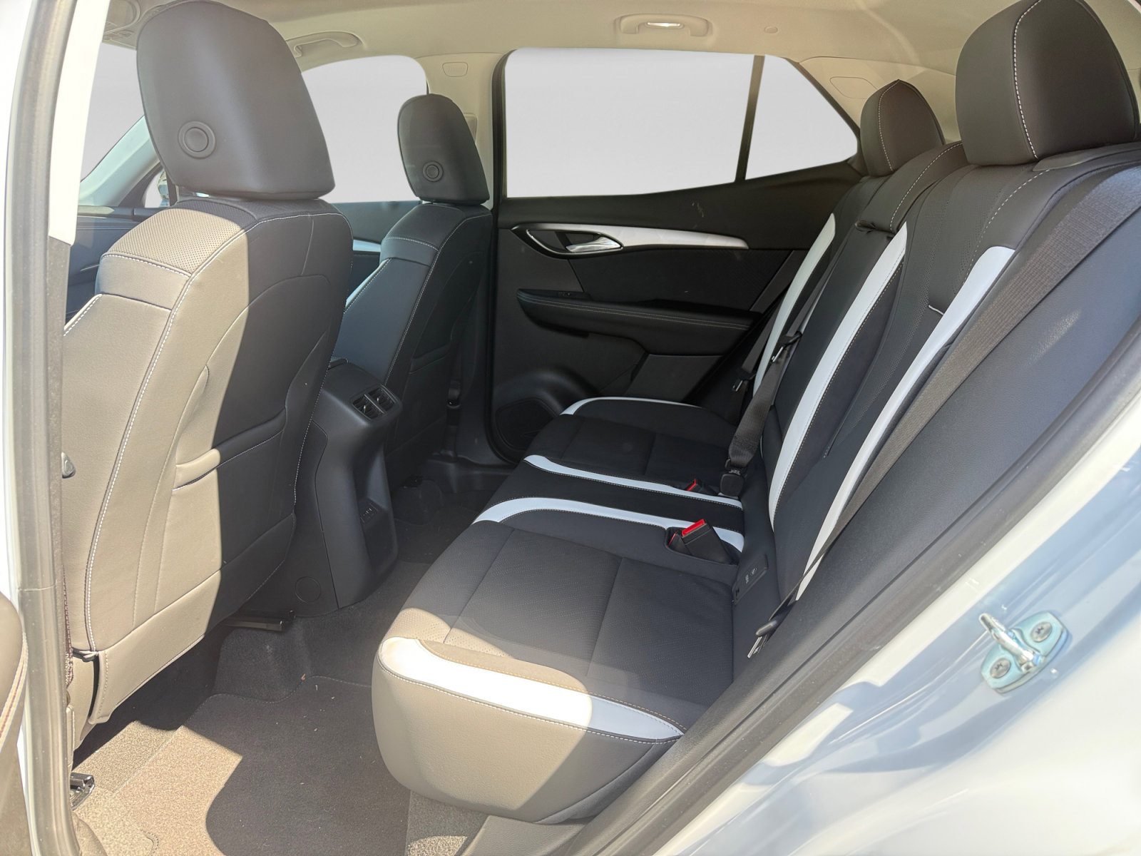 New 2025 Buick Envision Sport Touring AWD/4WD image 16