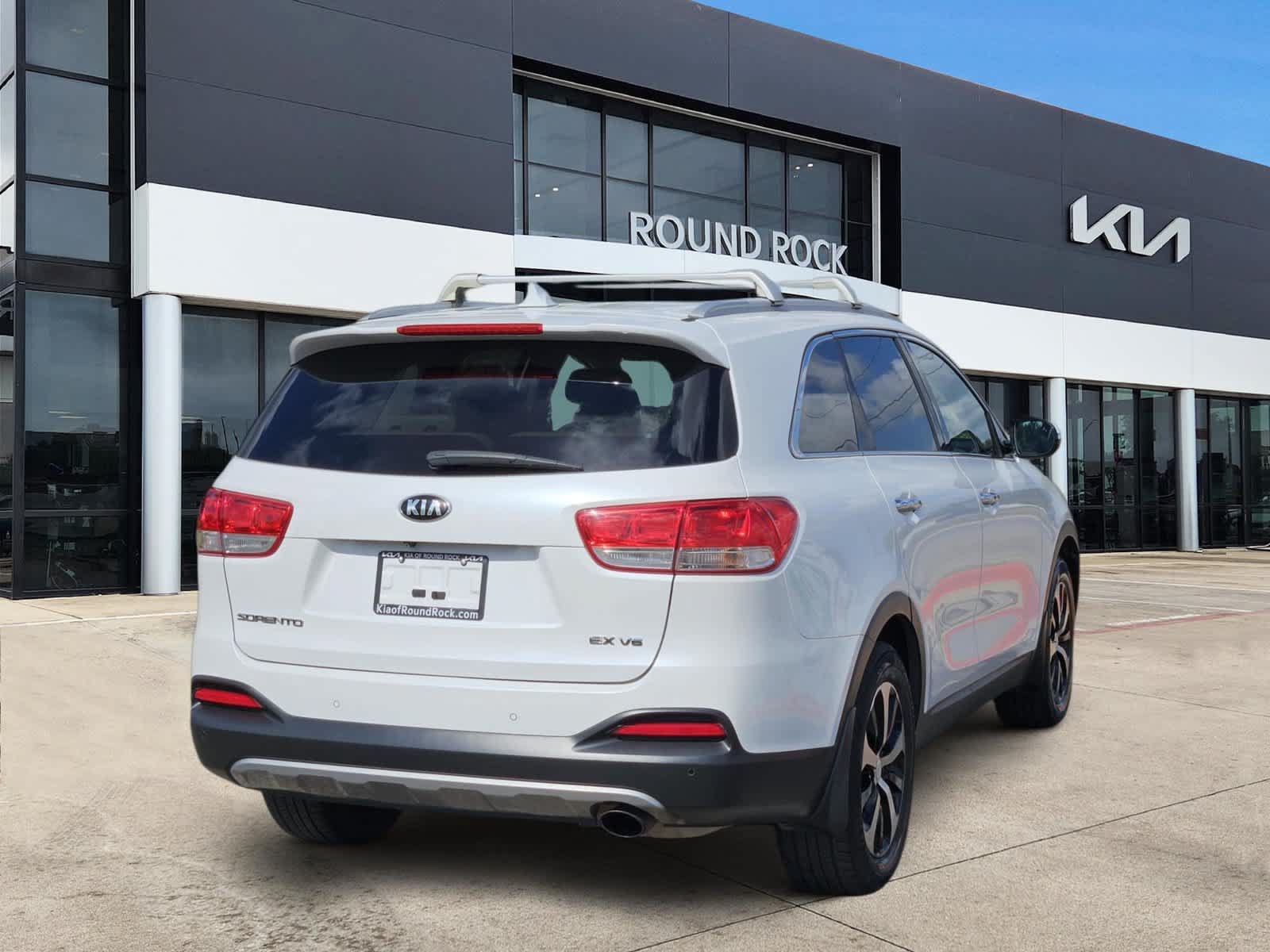 Used 2017 Kia Sorento EX FWD image 6