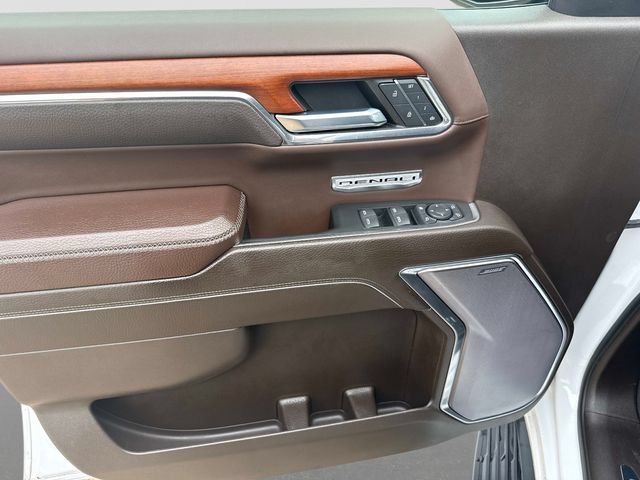 Used 2023 GMC Sierra 1500 Denali w/ Technology Package AWD/4WD image 11