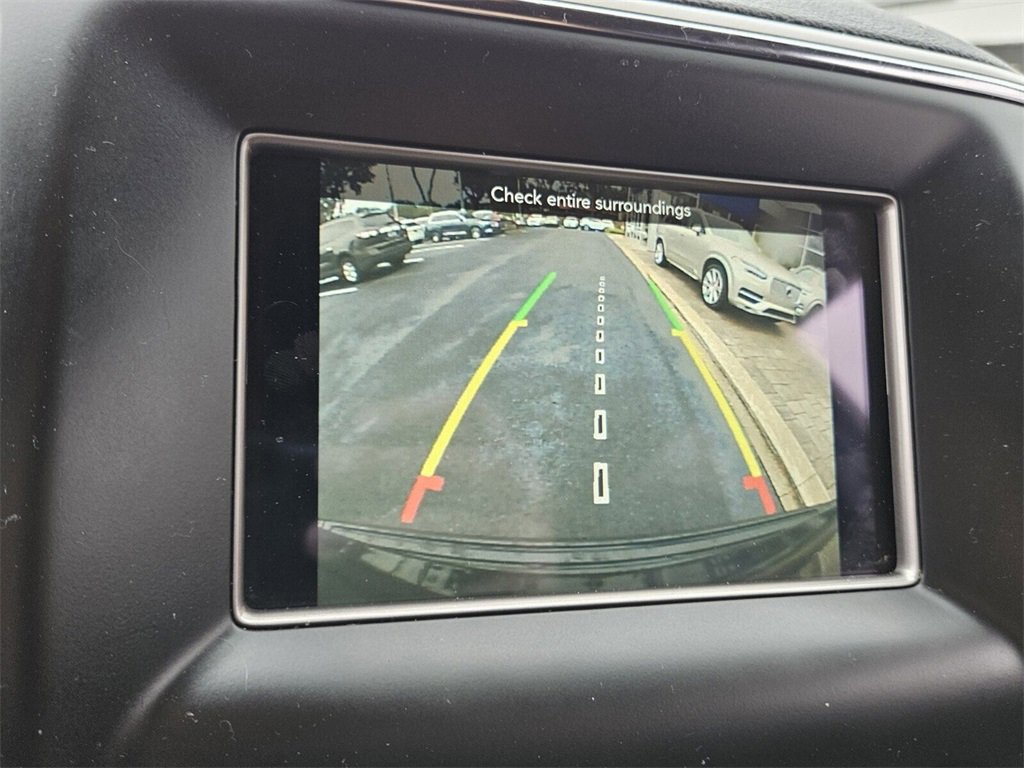 Used 2021 Jeep Grand Cherokee Laredo image 31