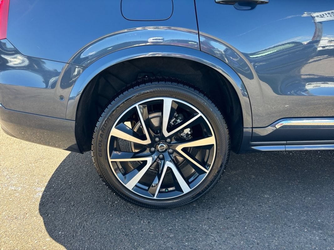 Used 2023 Volvo XC90 B6 Plus w/ Protection Package Premier AWD/4WD image 11