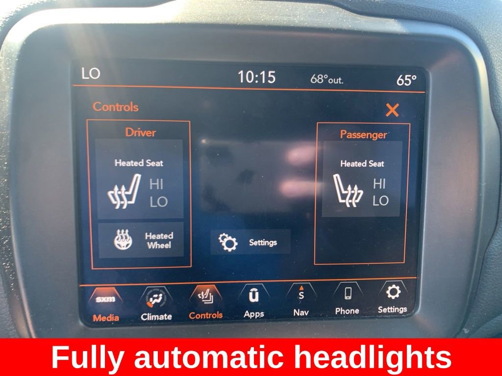 Used 2021 Jeep Renegade Trailhawk AWD/4WD image 12