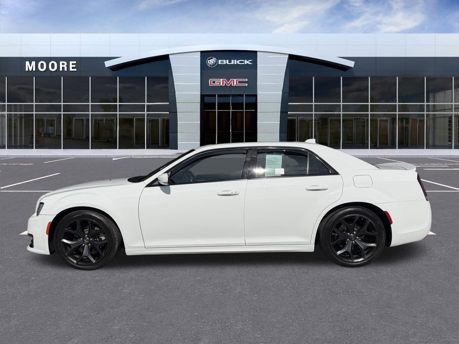 Used 2022 Chrysler 300 S RWD image 6
