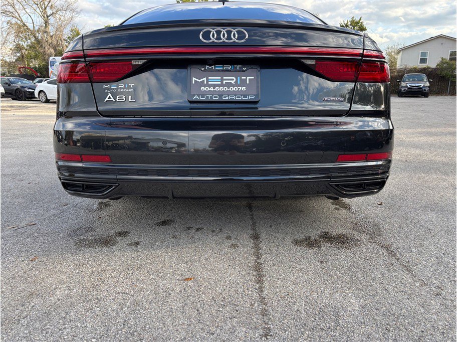 Used 2020 Audi A8 L 4.0T w/ Executive Package image 18
