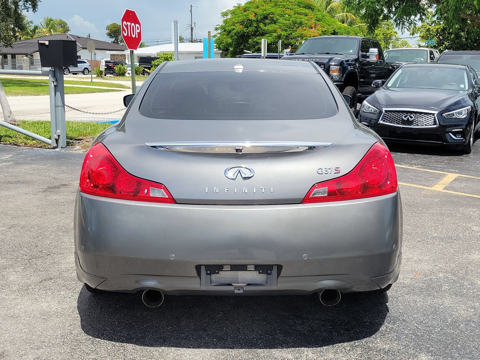 Used 2010 INFINITI G37 Journey w/ Premium Pkg RWD image 5