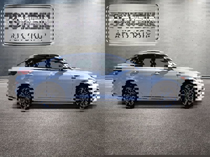 Certified 2019 Kia Optima SX image 3