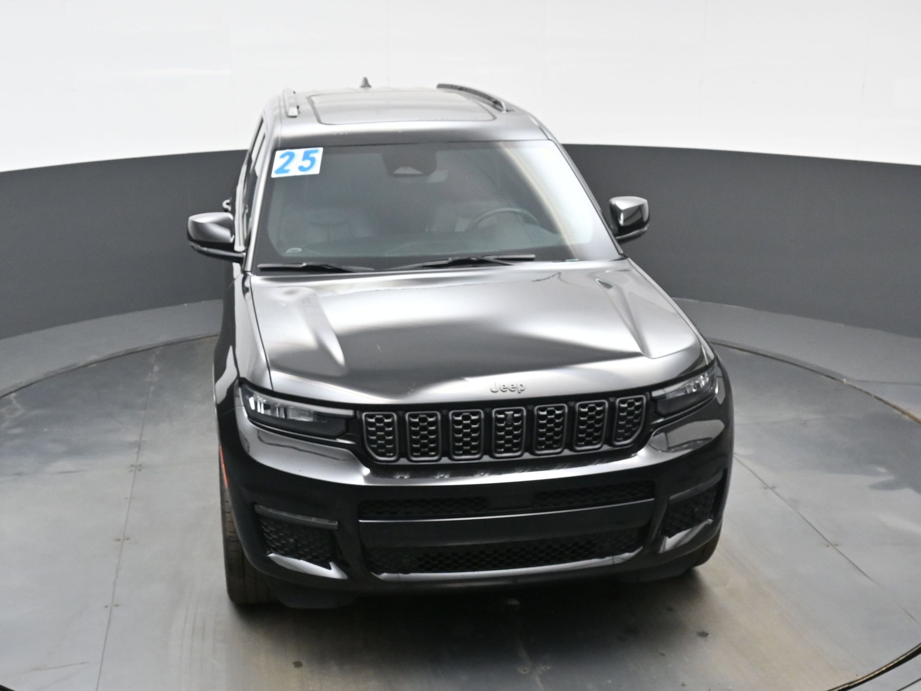 Used 2025 Jeep Grand Cherokee L Summit image 41