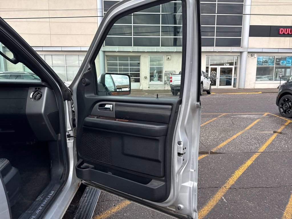 Used 2017 Ford Expedition Max Platinum image 35