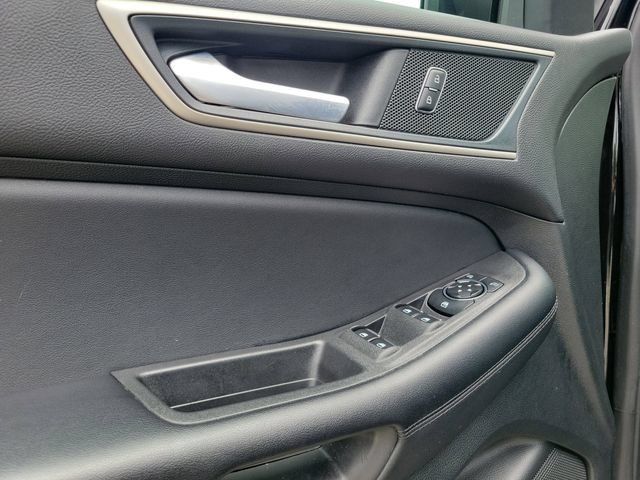 Used 2024 Ford Edge SEL AWD/4WD image 17