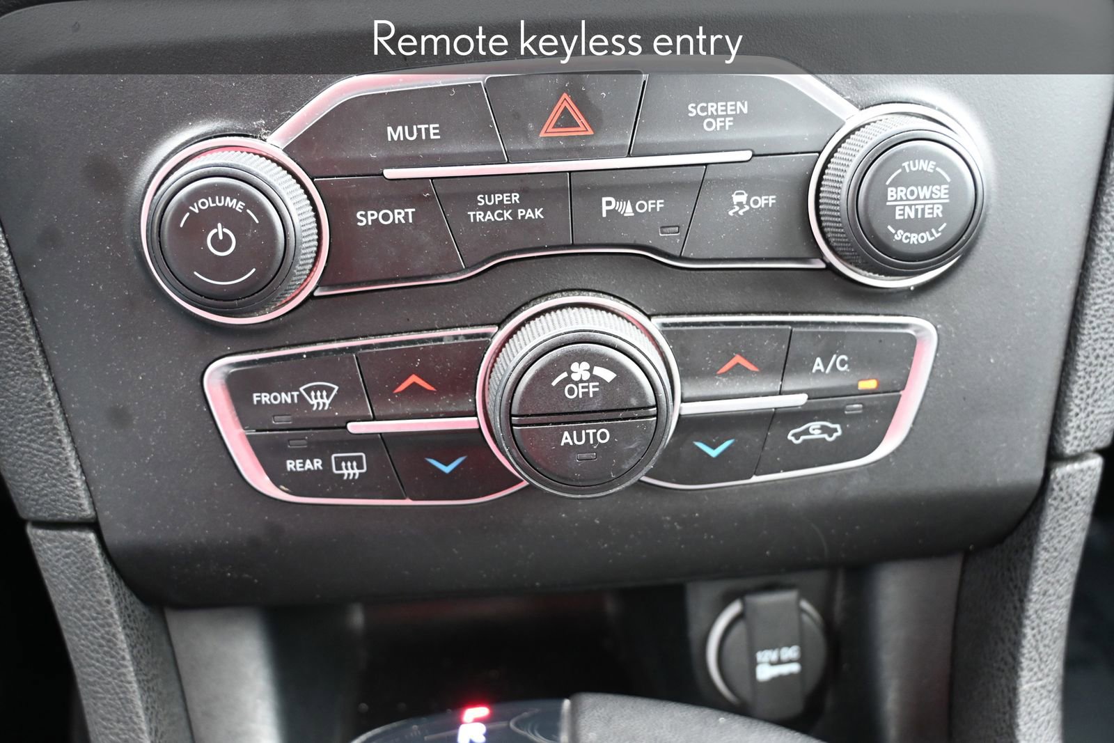 Used 2023 Dodge Charger GT image 18