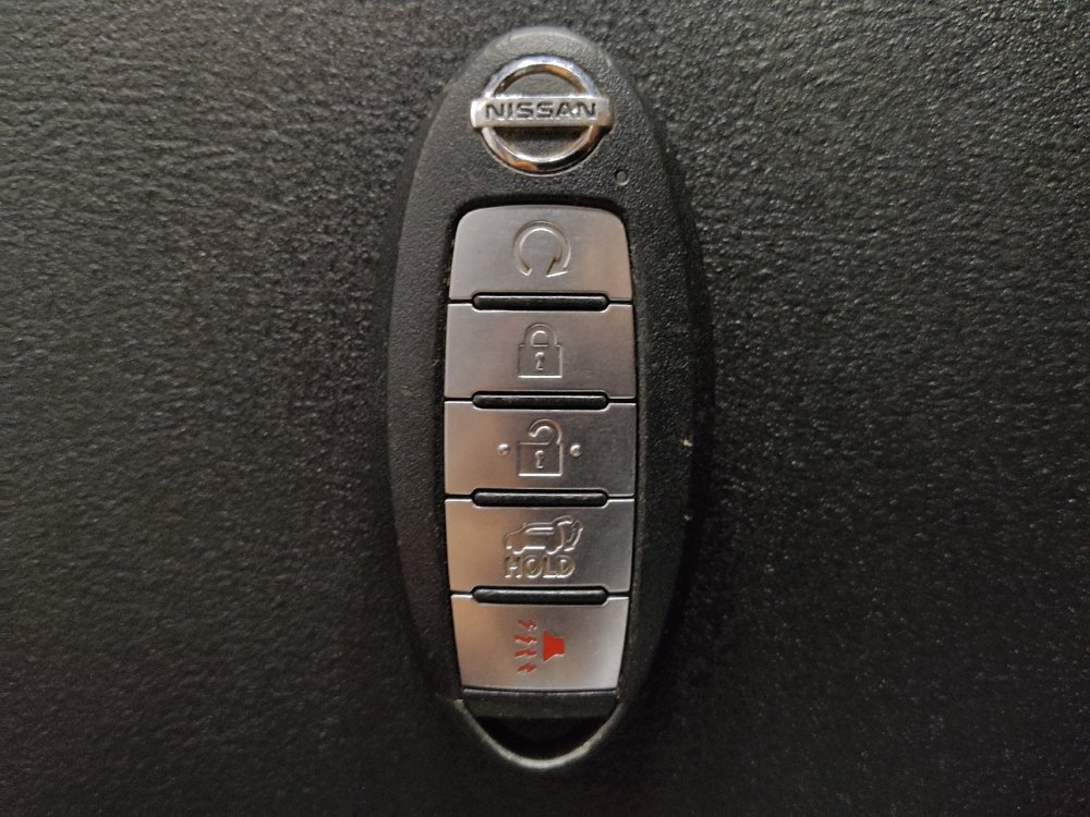 Used 2020 Nissan Pathfinder SL image 32