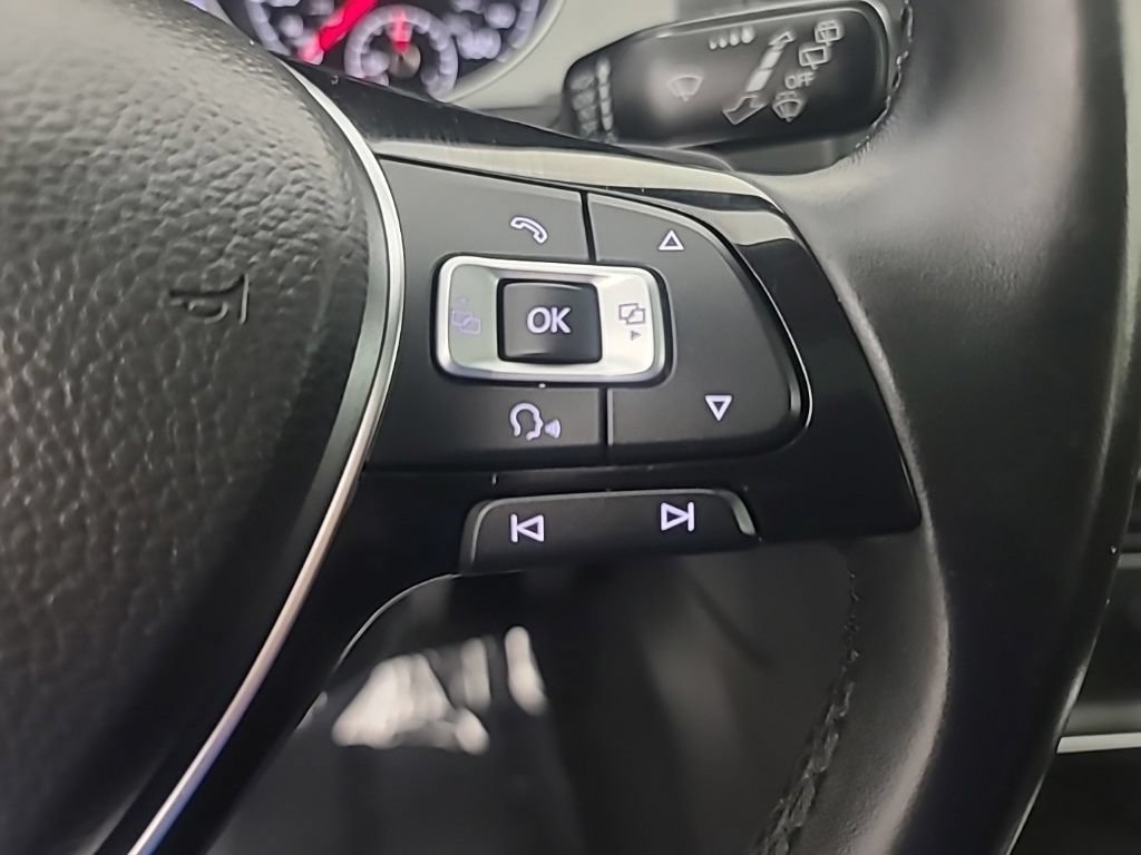 Used 2018 Volkswagen Golf SE FWD image 27