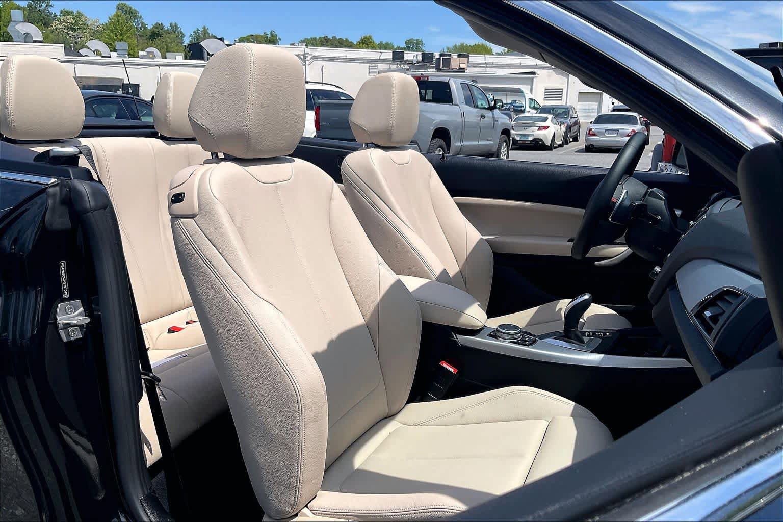 Used 2017 BMW 230i xDrive Convertible AWD/4WD image 8