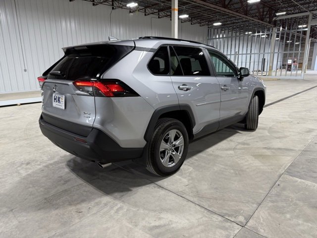 Used 2024 Toyota RAV4 XLE image 6