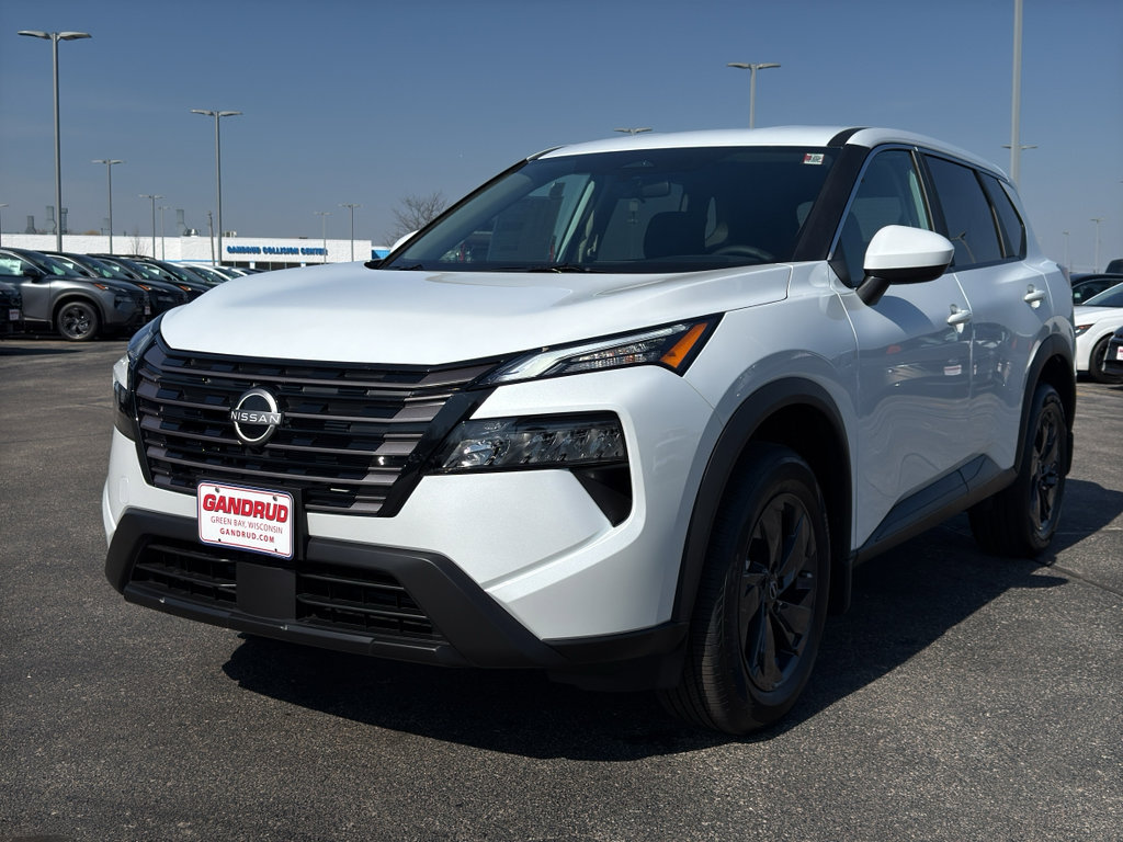 New 2026 Nissan Rogue SV image 2