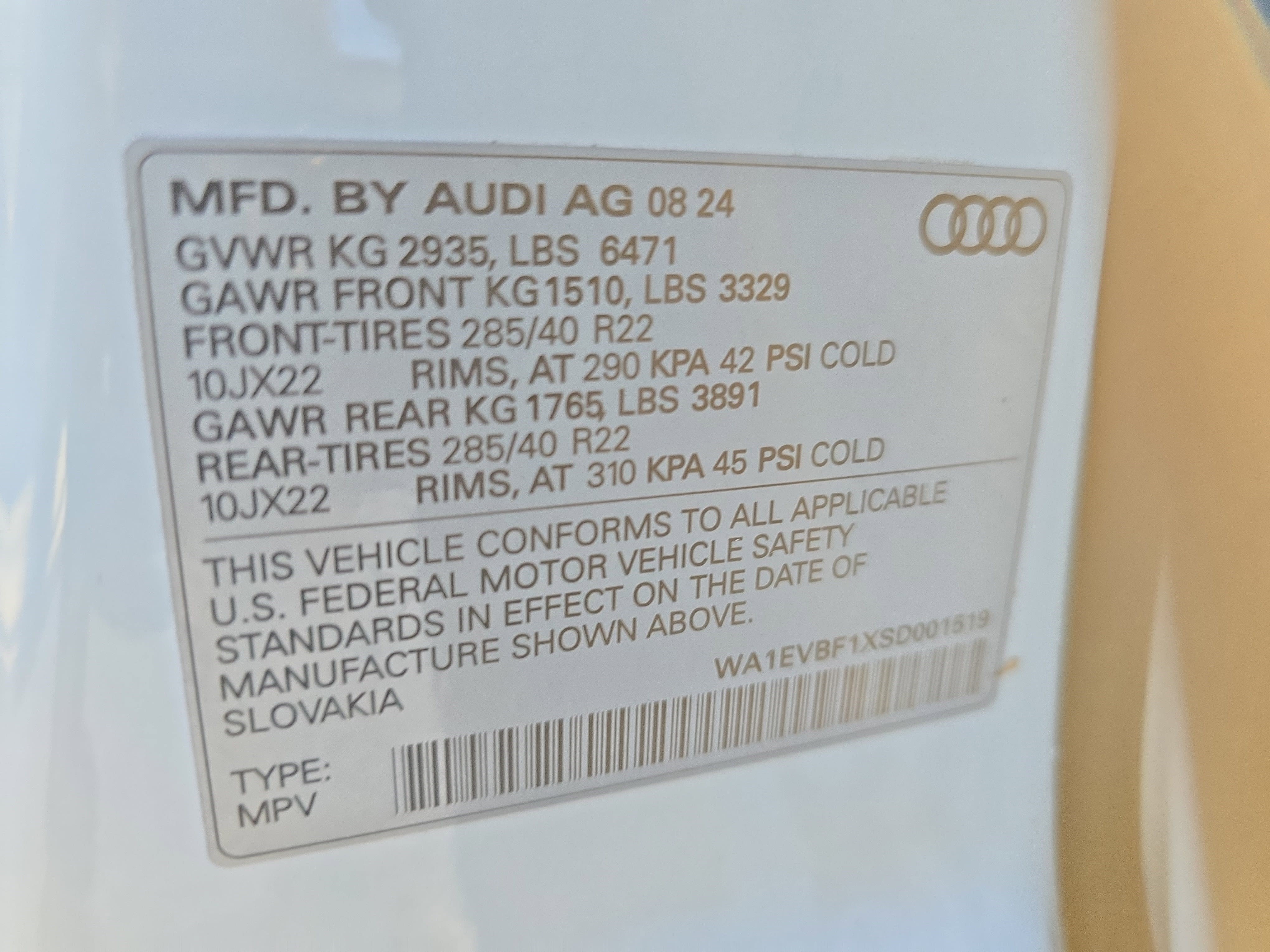 Certified 2025 Audi Q8 Premium Plus w/ Premium Plus Package image 34