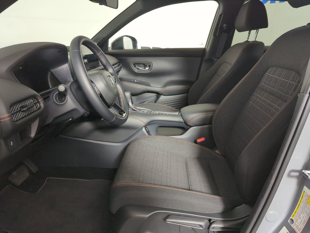 Certified 2026 Honda HR-V Sport image 8