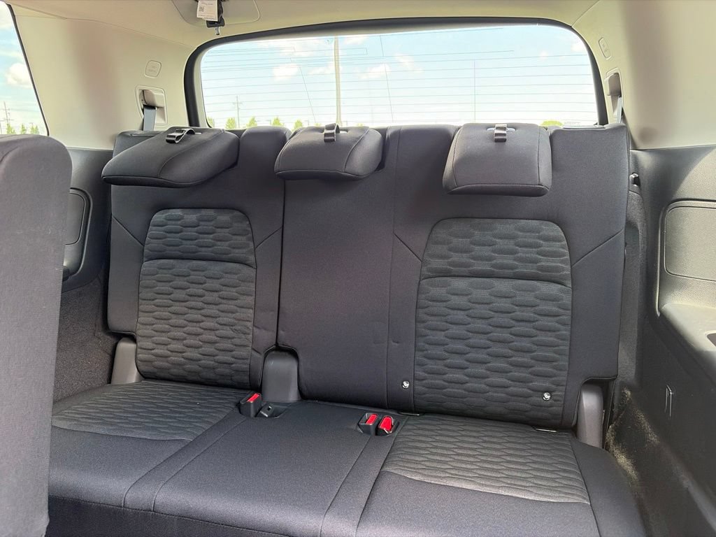 Used 2022 Nissan Pathfinder SV AWD/4WD image 43